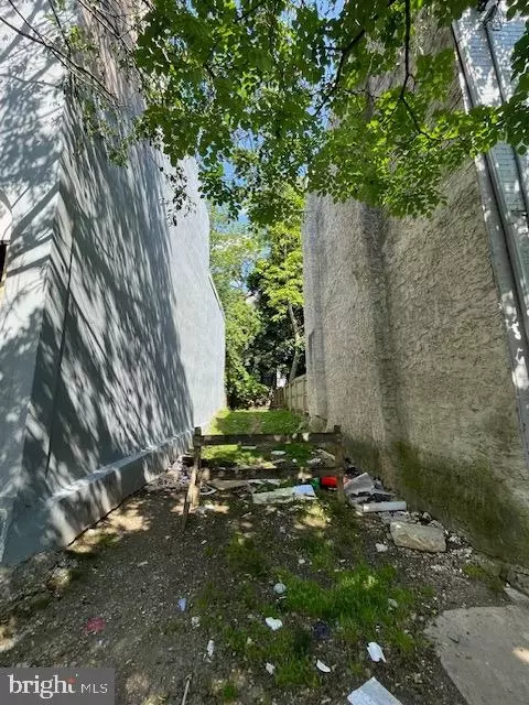 2123 N Franklin St, Philadelphia, PA 19122