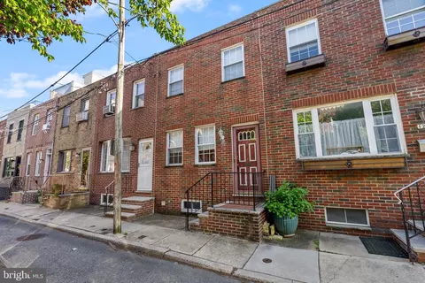 1228 Latona St, Philadelphia, PA 19147