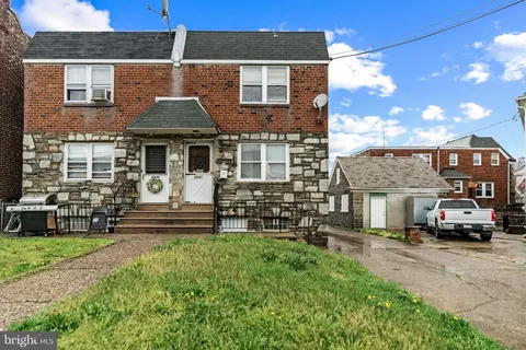 6840 Large St, Philadelphia, PA 19149