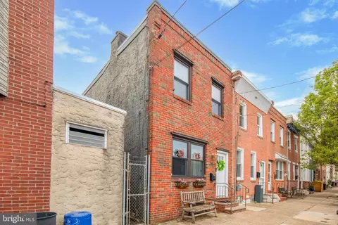 2364 E Letterly St, Philadelphia, PA 19125