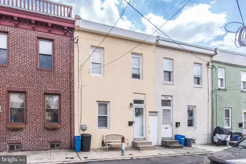 2647 Webb St, Philadelphia, PA 19125