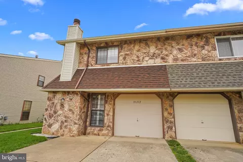 10212 Rubin Ln, Philadelphia, PA 19116