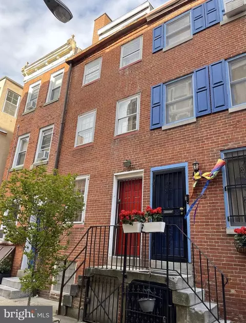 521 S Leithgow St, Philadelphia, PA 19147