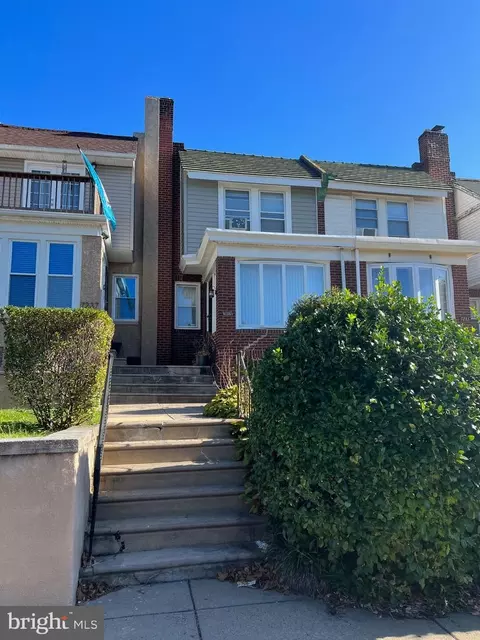 7235 Sommers Rd, Philadelphia, PA 19138