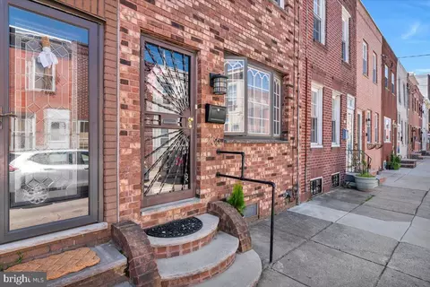 236 Sigel St, Philadelphia, PA 19148