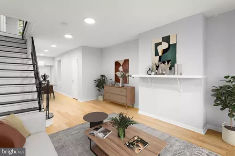 6039 Hazel Ave, Philadelphia, PA 19143