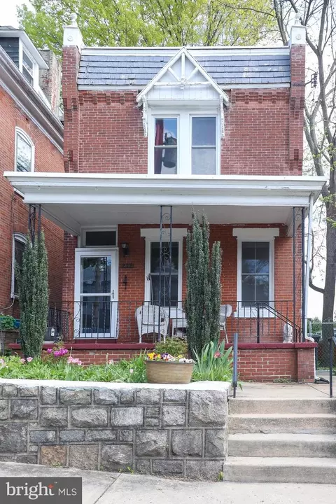238 W Mount Pleasant Ave, Philadelphia, PA 19119
