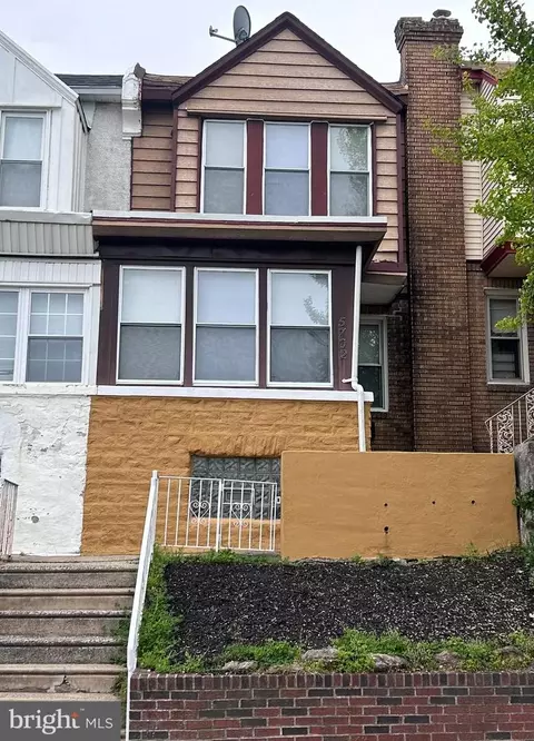 5702 N Marvine St, Philadelphia, PA 19141