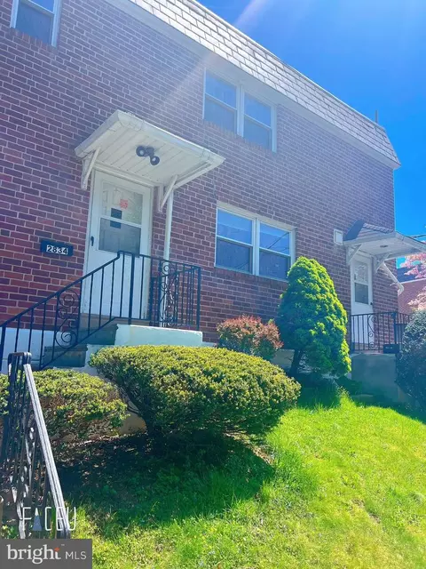 2834 Sandyford, Philadelphia, PA 19152
