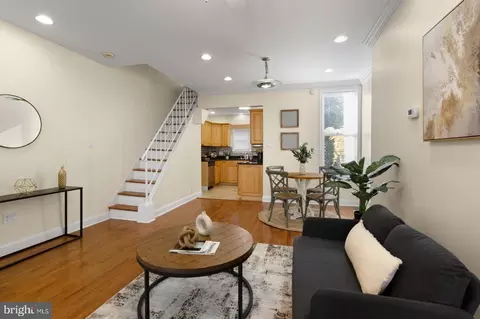 216 Belgrade St, Philadelphia, PA 19125