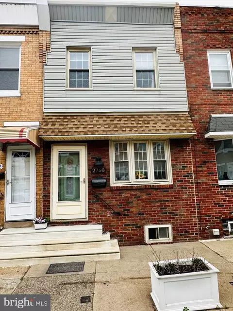 2758 Plum St, Philadelphia, PA 19137