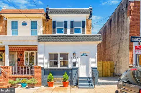 2517 E Indiana Ave, Philadelphia, PA 19134