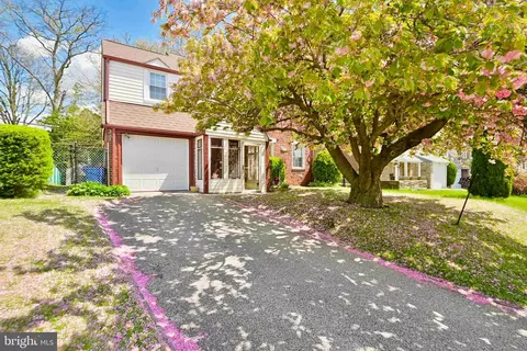 8235 Pickering Ave, Philadelphia, PA 19150