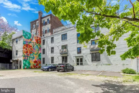 1016 Hamilton St #3, Philadelphia, PA 19123