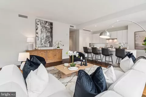 301 S Broad #802, Philadelphia, PA 19107