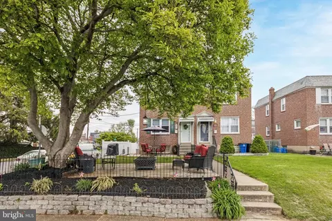 1801 Stanwood St, Philadelphia, PA 19152