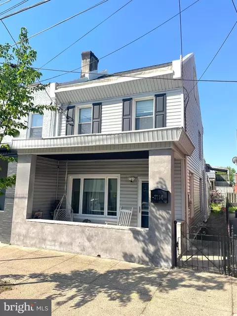 2734 Ash St, Philadelphia, PA 19137