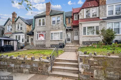 5232 C St, Philadelphia, PA 19120