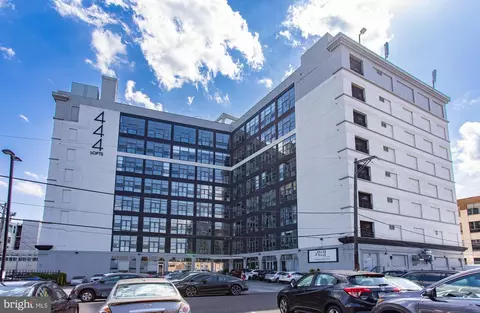 444 N 4th St #302, Philadelphia, PA 19123