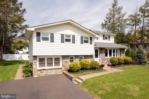 9226 Laramie Rd, Philadelphia, PA 19115