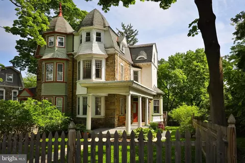 7109 Chew Ave, Philadelphia, PA 19119