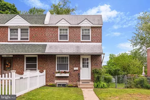 566 Pedley Rd, Philadelphia, PA 19128