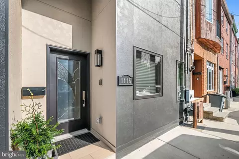 1115 N Orianna St, Philadelphia, PA 19123
