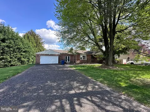 9109 Verree Rd, Philadelphia, PA 19115