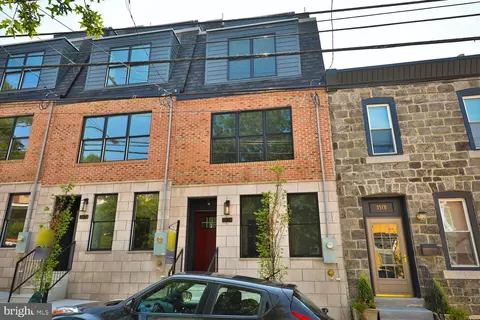 3576 Calumet St, Philadelphia, PA 19129