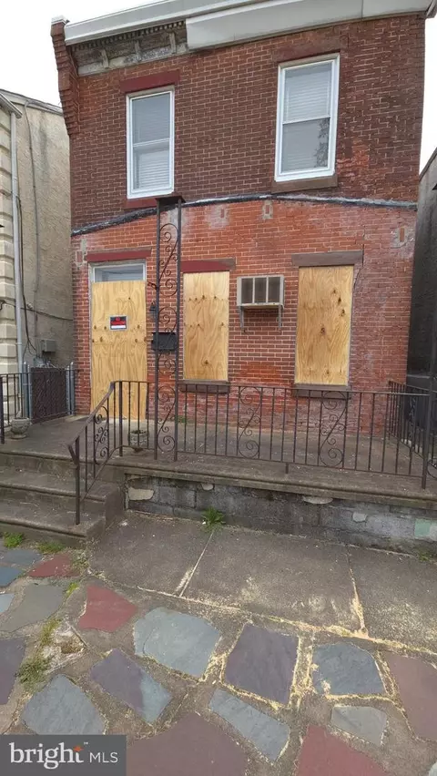 6827 Ditman St, Philadelphia, PA 19135