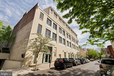 251 S 24th St #H, Philadelphia, PA 19103