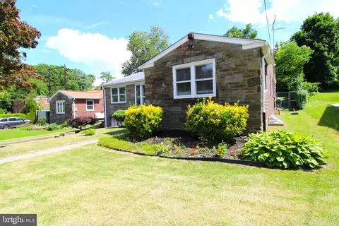 1002 W Chelten Ave, Philadelphia, PA 19126