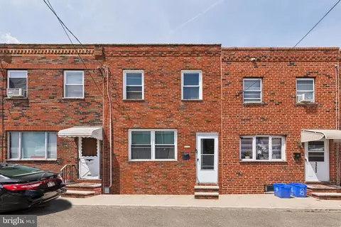 3260 Webb St, Philadelphia, PA 19134
