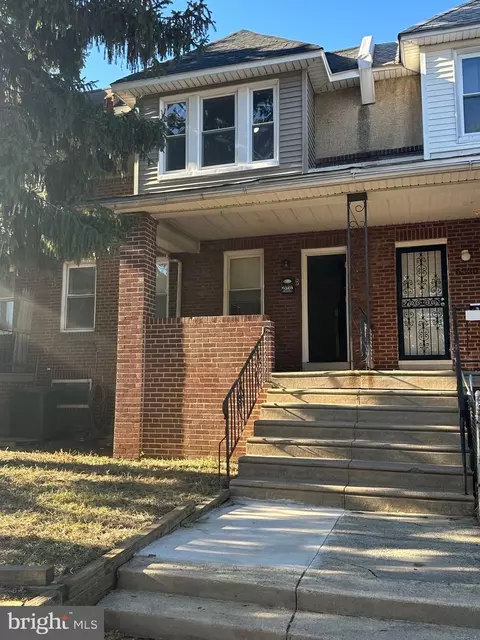 6528 Hegerman St, Philadelphia, PA 19135