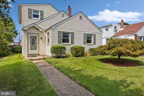 9242 Annapolis Rd, Philadelphia, PA 19114