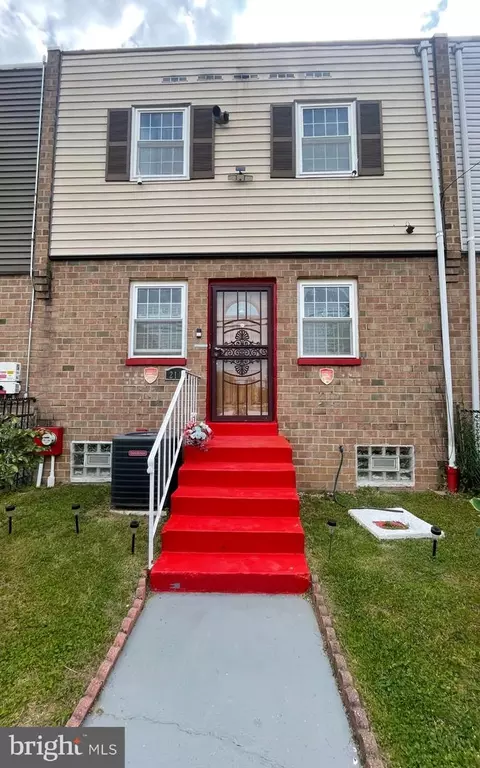 2113 N 13th St, Philadelphia, PA 19122