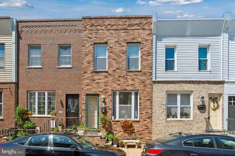 2516 S Warnock St, Philadelphia, PA 19148
