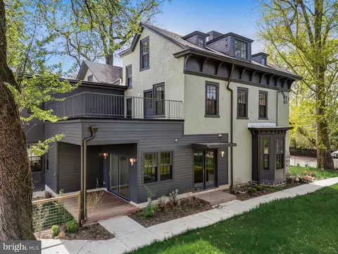54 E Penn St, Philadelphia, PA 19144