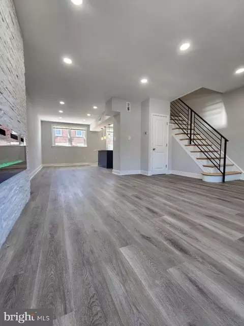 7424 Rugby St, Philadelphia, PA 19138
