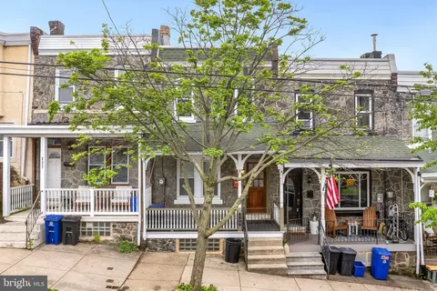 225 Righter St, Philadelphia, PA 19128