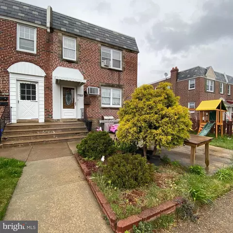 7322 Frontenac St, Philadelphia, PA 19111