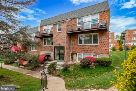 6901 29 Valley Ave #H1, Philadelphia, PA 19128