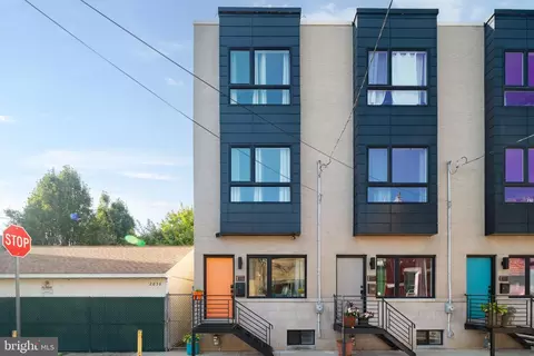 2638 Agate St, Philadelphia, PA 19125