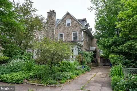 6910 Heyward St, Philadelphia, PA 19119