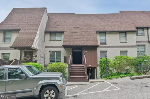 403 Shawmont Ave #D, Philadelphia, PA 19128
