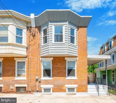 4943 Royal St, Philadelphia, PA 19144