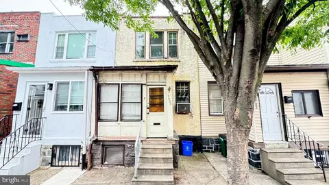 2904 S Smedley St, Philadelphia, PA 19145