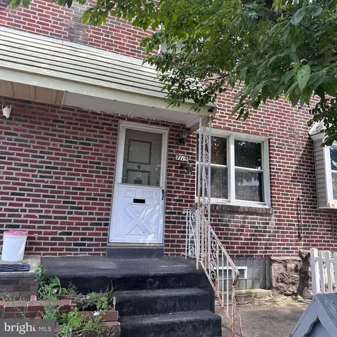 7115 Akron St, Philadelphia, PA 19149