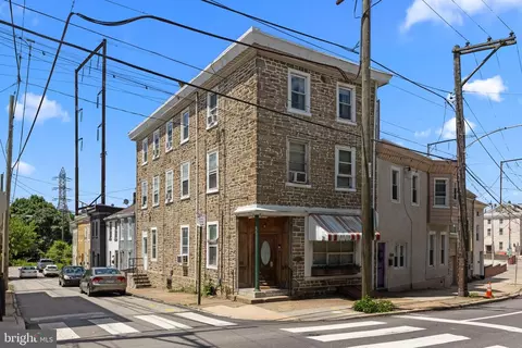 4700 Umbria St, Philadelphia, PA 19127