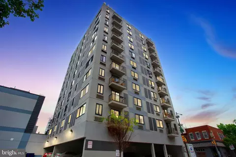 2201 Cherry St #904, Philadelphia, PA 19103